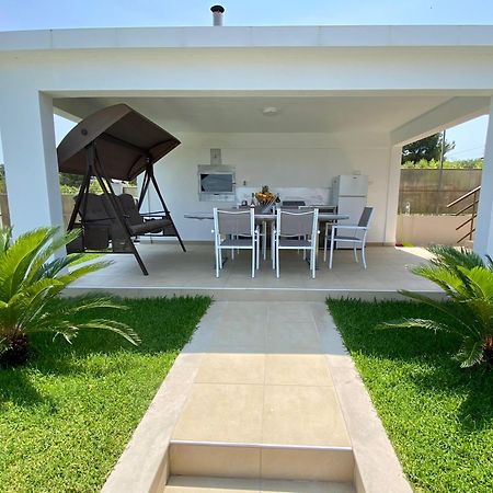 Villa Liana , Private Villa With Pool And Garden Vergia Extérieur photo